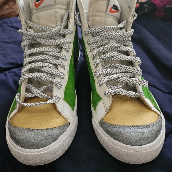 Hand painted Used Nike Blazer shoes size 7.5 Womens Green power ranger custom - Picture 4 of 8